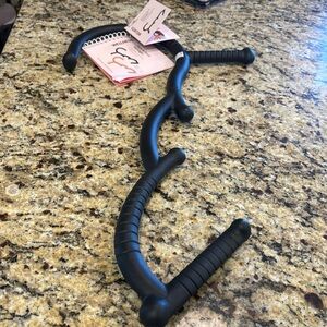 Great Gift! NEW Muscle Hook Massager- Self massage for the body & trigger points